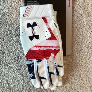 UA Men’s Baseball Batting Gloves USA Flag Size LG